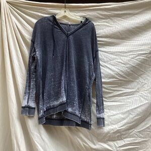 Z Supply Charcoal distressed V-Neck Top with hood, size Large
